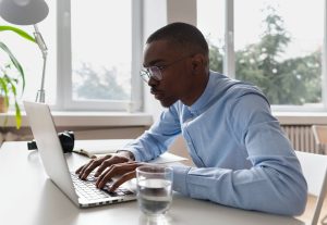 Entrepreneur using a Website Builder